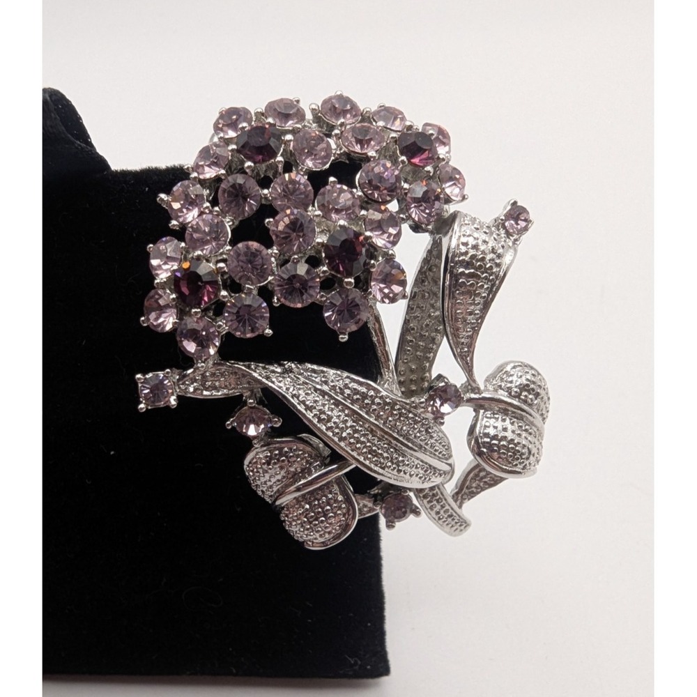VINTAGE Purple Rhinestone Flower Bouquet Brooch Womens 2in Silver Tone Pin 20g